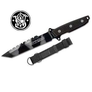 Smith & Wesson Survival Black Camo Knife Full Tang Homeland Security 
