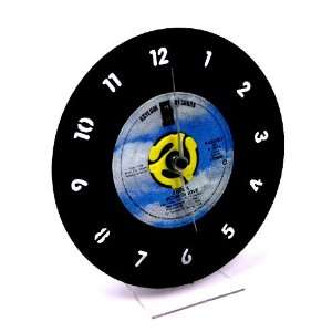   45 RMP Record Clock   The Doobie Brothers Real Love