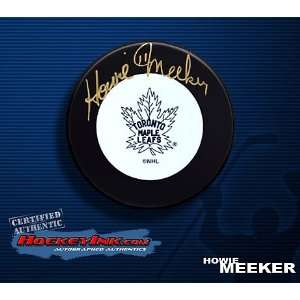  Howie Meeker Autographed/Hand Signed Hockey Puck: Sports 