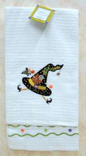 GALLERIE II Witch Hat Towel HALLOWEEN 86100025 BATS  