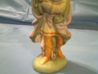 VINTAGE NATIVITY WISE MAN FIGURINE MADE IN CHINA  