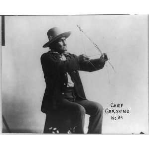  Geronimo,Chiricahua Apache Chief,1829 1909,drawn bow
