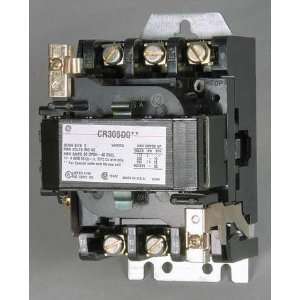   CR305B003 Contactor,NEMA,Sz0,240V,18A,Non Rev