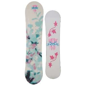  Lamar Pixie Snowboard 133 Youth: Sports & Outdoors