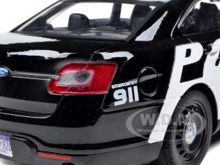 FORD POLICE CAR INTERCEPTOR CONCEPT BLACK/WHITE 124  
