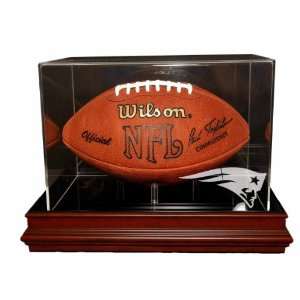  New England Patriots Boardroom Football Display: Sports 