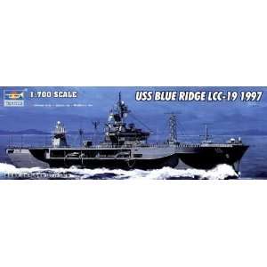 USS Blue Ridge LCC 19 1997 1 700 by Trumpeter:  Toys 