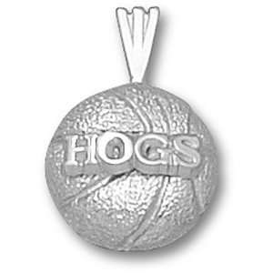  University of Arkansas Hogs Basketball Pendant (Silver 