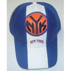  New York Knicks Structured Velcro Strap NBA HAT: Sports 