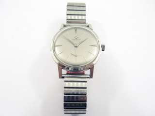 FOR SALE IS A USED TISSOT SEASTAR VINTAGE WIND UP WATCH THAT IS IN 