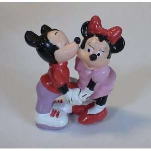  Disney Mickey and Minnie Mouse Pvc Figure Toys & Games