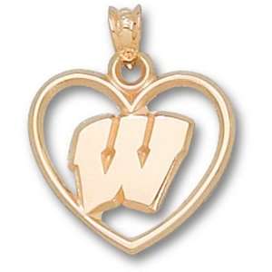   Gold Motion W Heart Pendant: Gold:  Sports & Outdoors