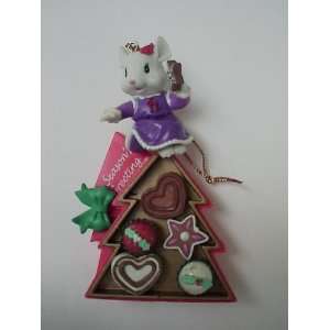   Mouse in Tree From Mistletoe Magic Collection