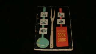 1953 Metropolitan Life Insurance Company Cook Book softcover  