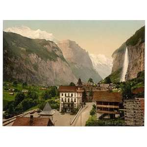 : Photochrom Reprint of Lauterbrunnen Valley with Staubbach and Hotel 