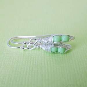  Cute Little Pea Pods   tiny handmade earrings   2 mint green peas 