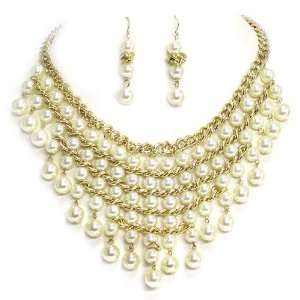 Pearl Statement Necklace Set; 18L; Gold Metal; Cream Pearls; Lobster 