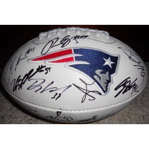    12 New England Patriots team signed LOGO Football: Sports & Outdoors