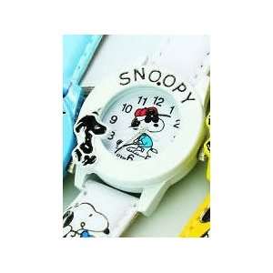   Deluxe color WHITE Snoopy Peanuts Wrist Watch Leather