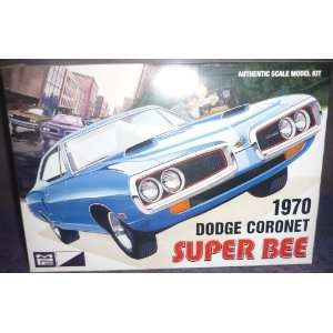  1/25 70 Dodge Super Bee: Toys & Games