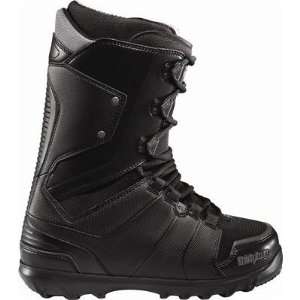  32 Lashed Snowboard Boots 2012   11