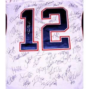 Tom Brady Autographed Uniform   Authentic   Autographed NFL Jerseys 