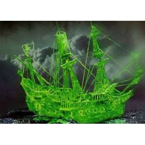   72 Ghost Ship w/Night Colour (Plastic Model Ship) Toys & Games