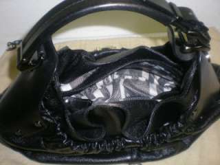   ) BURBERRY BLACK LEATHER HAND BAG (100% AUTHENTIC)  