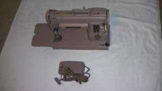 SINGER 301A SEWING MACHINE WITH FOOT PEDAL  