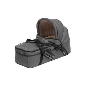  mountain buggy carrycot   duo single Flint Baby