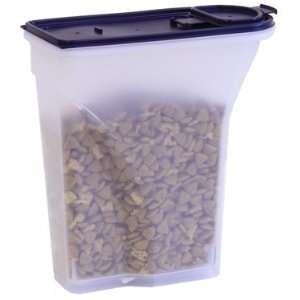   Quart Airtight Pet Food Storage Container by Iris: Kitchen & Dining