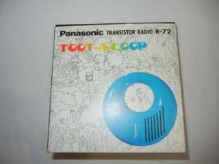   Panasonic R 72 Red Toot A Loop Transistor Radio W/ Box + Mor  