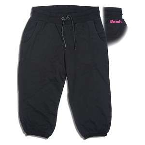 BENCH CYPELLA Jogginghose Pants Bermuda in schwarz  