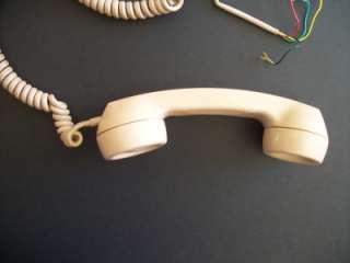 VINTAGE ROTARY TELEPHONE PARTS ~ GTE PHONE RECEIVER WITH CORD ~ BEIGE 