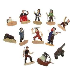    Handy pack of high quality pirates in carry tube Toys & Games