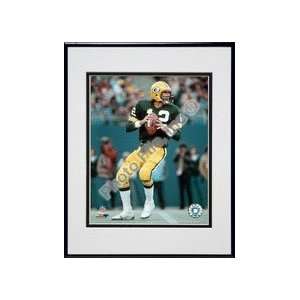  Lynn Dickey Action Double Matted 8 x 10 Photograph in 