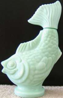 Vintage JADE JADEITE KOI FISH AVON EMPTY Foaming Bath Oil Bottle 
