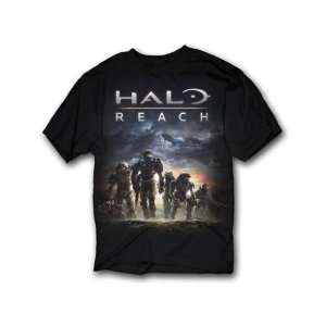  Halo Reach T shirt   XXL Toys & Games