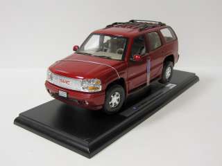 2001 GMC Yukon Denali Diecast Model Car   SUV   1:18 Scale   Welly 