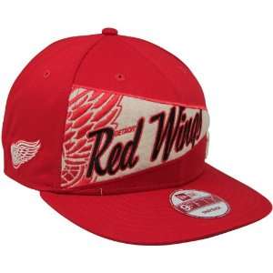 com NHL New Era Detroit Red Wings OL Pennant Snapback Adjustable Hat 